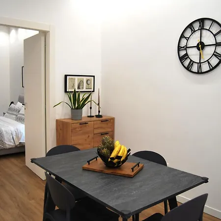 Apartman Rosato 2 - Moderno E Confortevole Con Spazio Esterno Tra Mondello E Il Centro Storico Palermo